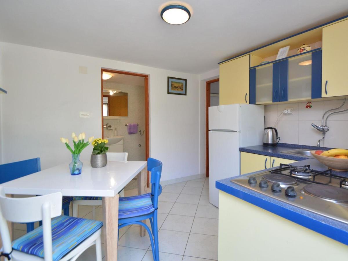 Apartment Rose-1 By Interhome Zaboric Eksteriør bilde